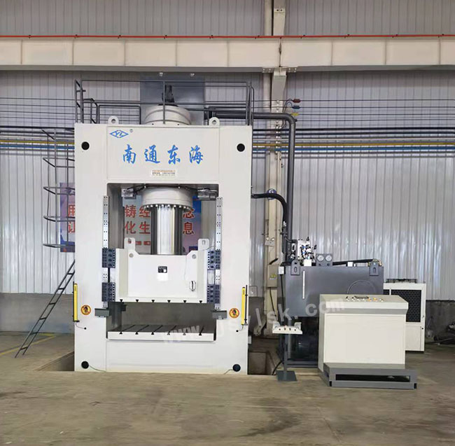 Y27系列框架液壓機 Y27系列框架液壓機