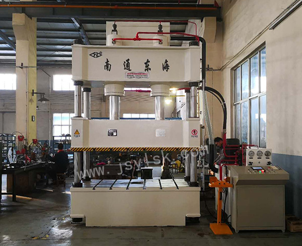 YL32-315噸四柱液壓機 YL32-315噸四柱液壓機