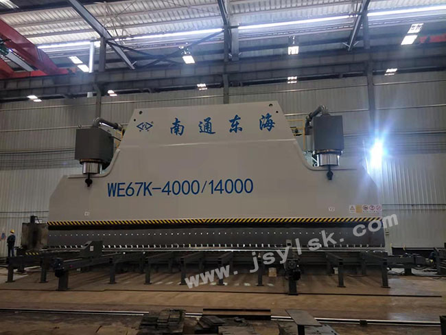 WE67K-4000/14000大型數控折彎機 WE67K-4000/14000大型數控折彎機