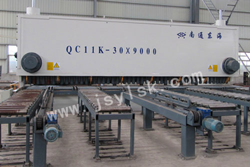 QC11YK-20*10000大型剪板機
