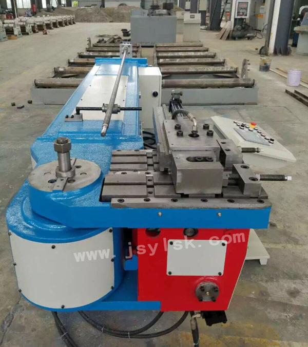 液壓彎管機
